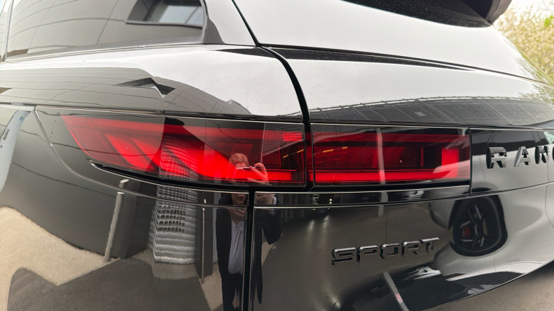 Land Rover Range Rover Sport 3.0 D250 Edition 5dr Auto Diesel Estate